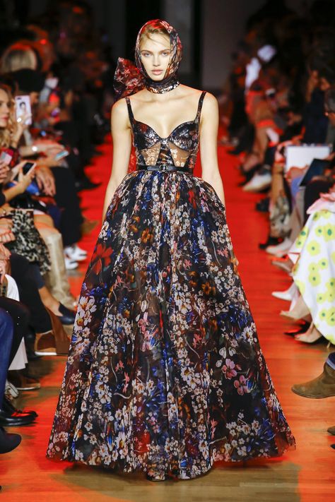 Elie Saab Ready To Wear, 2019 Ready To Wear, Ellie Saab, Elie Saab Fall, Elie Saab Spring, Floral Bustier, Elie Saab Couture, Bustier Dress, Couture Gowns