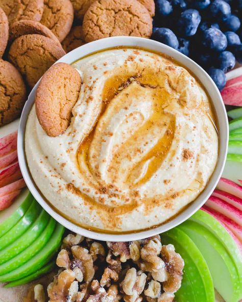 Whipped Pumpkin Ricotta Dip Easy Pumpkin Desserts, Whipped Ricotta Dip, Ricotta Recipes Dessert, No Baked, Pumpkin Ricotta, Pumpkin Biscotti, Pumpkin Swirl Cheesecake, Ricotta Dip, Starbucks Pumpkin Bread