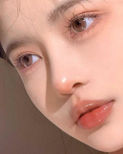 Peach Makeup Look, Peach Makeup, Soft Makeup Looks, Doll Eye Makeup, Retro Makeup, Korean Eye Makeup, Ulzzang Makeup, Ethereal Makeup, Asian Eye Makeup