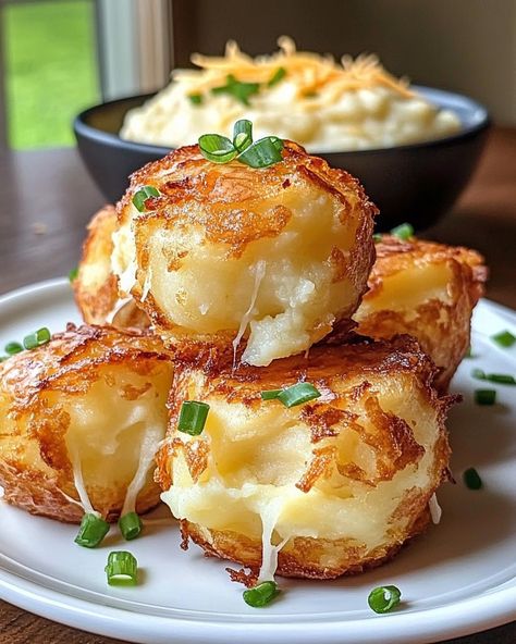 Cheesy Mashed Potato Puffs Potato Based Appetizers, Super Bowl Potato Appetizers, Cheesy Potato Croquettes, Cheesy Mash Potato Puffs, Mashed Potatoes Appetizer, Mashed Potato Dishes, Easy Potato Appetizers For A Party, Cheesy Mashed Potatoes Puffs, Potatoe Bites Appetizers