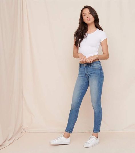 Fashion Haul, Jeans Outfit Women, Womens Fashion Casual Outfits, Stylish Photo, Western Dress, Jeans Outfit Casual, Mom Jean, Photo Pose, Casual Summer Outfits