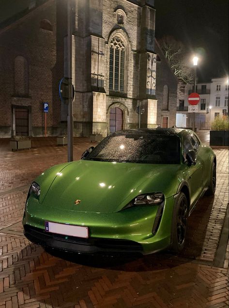 Porsche Taycan Green, Mha Dr, Green Cars, Turbo Green, Porsche Taycan, Visual Board, Racing Green, Car Girl, Dream Car