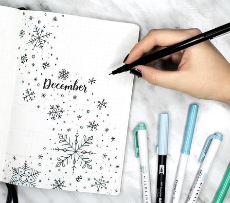 Make plans, note down gift ideas, schedule your holiday and keep track of your holiday mood, here's how your bullet journal enlightens this winter. December Bullet Journal, Bullet Journel, Couple Drawing, Bullet Journal Themes, Bullet Journal Writing, Bullet Journal Art, Journal Themes, Bullet Journal Spread, Bullet Journal Layout