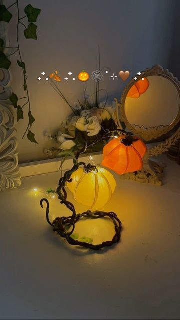 Yasmin 🧸 on Instagram: "the ultimate fall lamp 🥹🎃🍁 #fall #diy" Photos Of Lord Krishna, Pumpkin Lamp, Small Abstract Painting, Lamp Diy, Beauty Room Design, Paper Craft Diy Projects, Diy Pumpkin, Contemporary Abstract Art, Diy Lamp