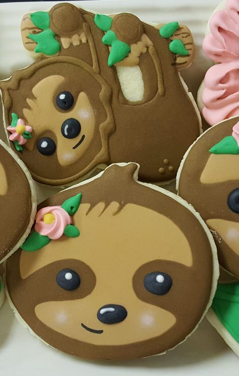 Sloth Cookies Decorated, Sloth Themed Birthday Party, Sloth Themed Baby Shower Ideas, Sloth Party Ideas, Sloth Birthday Party Ideas, Sloth Baby Shower Ideas, Sloth Birthday Cake, Sloth Cookies, Sloth Cake