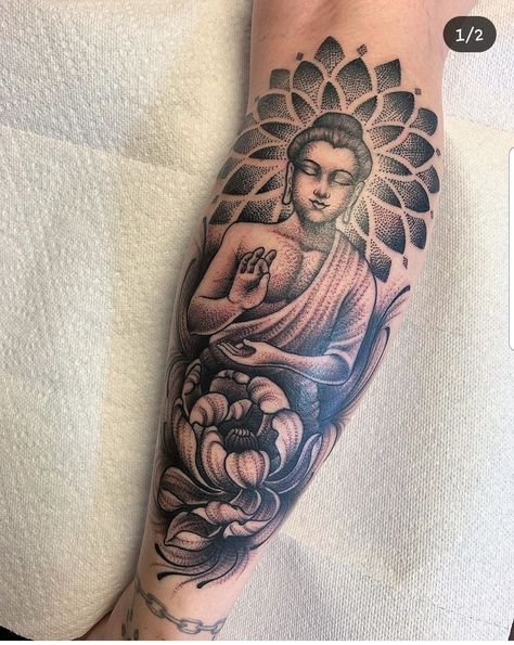 #Peony #realism #sleeve #tattoo #buddhatattoo #blackandwhite Buddha Tattoo Neck, Realism Sleeve Tattoo, Realism Sleeve, Tattoo Buddha, Buddha Tattoo Sleeve, Buda Tattoo, Suit Tattoo, Word Tattoo Ideas, Tattoo Neck