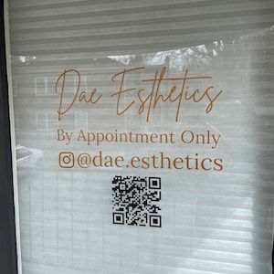 Salon Door Decal, Business Door Decal Ideas, Lash Business Ideas, Salon Mood Board, Spa Suite, Commercial Signage, Door Signage, Door Letters, Lash Bar