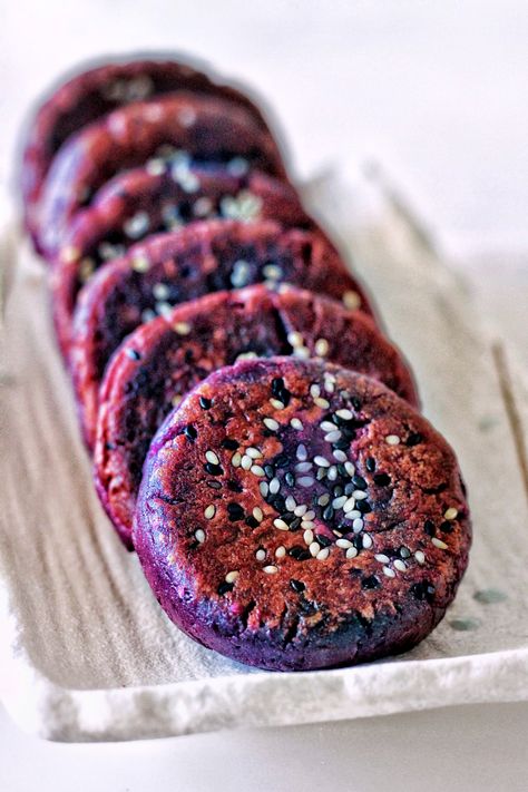 Japanese Purple Sweet Potato Recipe, Mochi Pancakes, Sweet Potato Mochi, Japanese Purple Sweet Potato, Purple Potato Recipes, Potato Mochi, Sweet Potato Rolls, Sweet Potato Dessert, Sweet Potato Patties