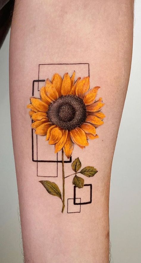 Do you love the sun as much as sunflowers do? Then perhaps a sunflower tattoo is the best option for you. We've picked 70 of the best ideas to choose from and explained their meaning! Sunflower Tattoo Ideas, Sunflower Tattoo Simple, Tattoo Samples, Sunflower Tattoo Shoulder, Harry Styles Tattoos, Sunflower Tattoos, Tatuaje A Color, Floral Tattoo Design, Modern Tattoos