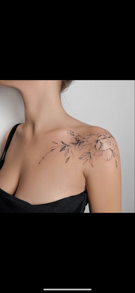 Collar Bone Tattoo Elegant, Womens Neck And Shoulder Tattoo, Delicate Tattoo Shoulder, Fine Line Tattoo On Shoulder, Shoulder Arm Wrap Tattoo, Floral Back Shoulder Tattoos For Women, Delicate Floral Shoulder Tattoo, Upper Shoulder Flower Tattoo, Shoulder And Collarbone Tattoo