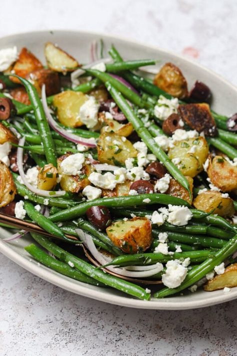 Salad With Potatoes, Green Bean Salad Recipes, Green Bean Salad, Bean Salad Recipe, Cooking Green Beans, Green Bean Salads, Bean Salad Recipes, Green Bean Recipes, Crispy Potatoes