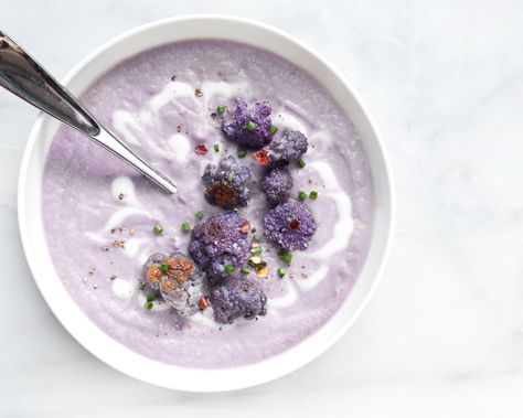 That happened to me on my last trip. Across the produce department I spied cauliflower in every color—white, orange, green and purple. I put two heads into my cart, and when I got home, I made roasted spicy purple cauliflower soup. No matter the hue, this simple vegan soup will turn out hearty and filling. Purple Cauliflower, Purple Potatoes, Vegan Roast, Vegan Cauliflower, Purple Sweet Potatoes, Fingerling Potatoes, Vegetarian Lunch, Main Dish Salads, Two Heads