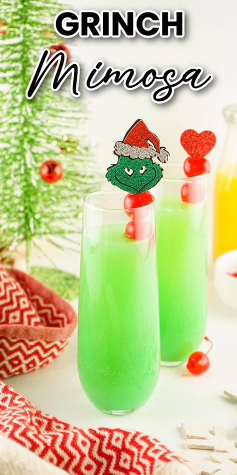 How To Make Grinch Mimosas, Mimosa Christmas Drink, Grinch Champagne Drink, Mr Grinch Drink, Grinch Christmas Drink Holiday Cocktails, Grinch Alcholic Drink, Grinch Champagne, Christmas Cocktails Grinch, Winter Mimosa Recipe