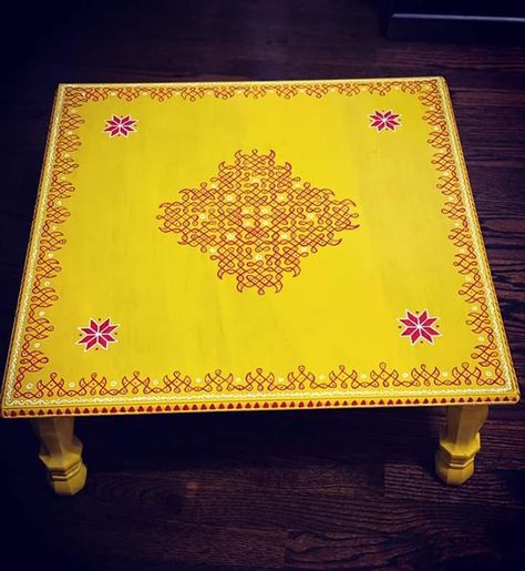 Pooja Peeta Muggulu, Puja Peetalu, Bajot Designs, Circle Tables, Interior Design Kitchen Contemporary, Mandir Decoration, Fresh Flower Jewelry, Diwali Decoration Items, India Home Decor