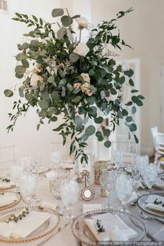 Gorgeous floral centerpiece decor for wedding reception - eucalyptus with white florals and gold accents {Kaleena Carol-Ann Photography} Decor For Wedding Reception, Eucalyptus Wedding Decor, Wedding Table Pink, Round Wedding Tables, Decor For Wedding, Wedding Reception Planning, Wedding Floral Centerpieces, Floral Centerpiece, White Florals