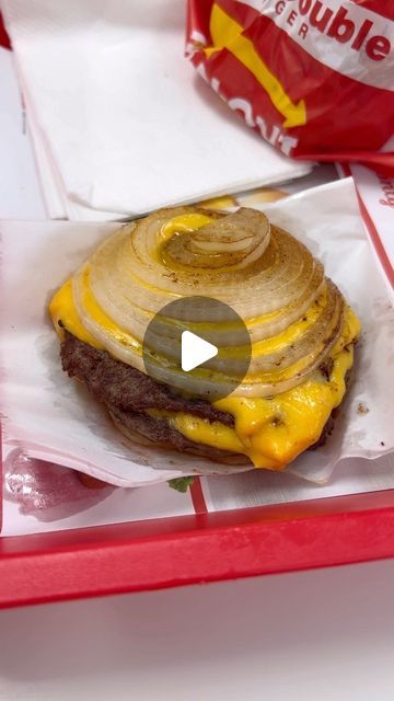 Rick Lox on Instagram: "Trying the newest craze to hit In N Out - the grilled onion wrapped Flying Dutchman 🧅🍔✨ @innout #foodie #foodreview #burger #innout" Flying Dutchman In N Out Onion, Onion Wrapped Flying Dutchman, Flying Dutchman Burger Copycat, Flying Dutchman Recipe, In And Out Flying Dutchman, Flying Dutchman In N Out Recipe, Flying Dutchman Burger, Flying Dutchman In N Out, Dorm Snacks