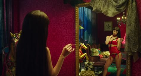 Helter Skelter Movie, Helter Skelter 2012, Erika Sawajiri, Mika Ninagawa, Helter Skelter, Film Grab, Cinematic Photography, Film Aesthetic, Film Stills