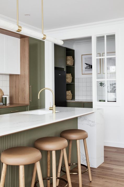 interior design geelong green and brass kitchen with brown leather stools Green And Brass Kitchen, Round Of Applause, Open Plan Kitchen Living Room, Minimal Kitchen, Diy House Renovations, Dream Kitchens Design, Kitchen Colour Schemes, Brass Kitchen, Kitchen Reno