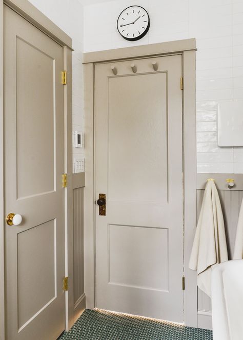 Tree House Bathroom, Accent Doors Interior, Minimal Sliding Doors, Anew Gray Sherwin Williams, Door Styles Interior, Modern Garage Door, Gray Interior Doors, Panel Door Design, Interior Door Colors