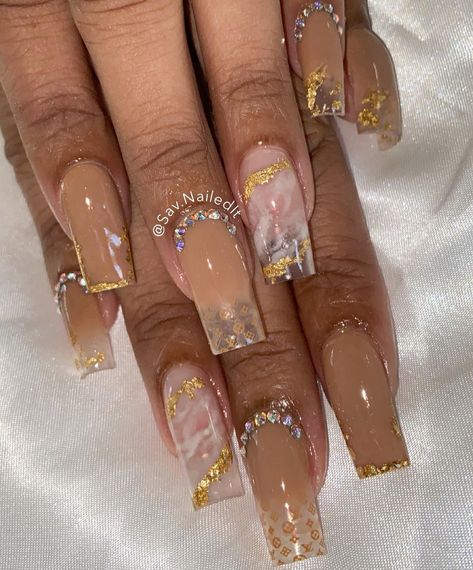 Clear Acrylic Nails With Gold Flakes, Gold Flakes Acrylic Nails, Caramel Nails, Gold Flake Nails, Nails With Gold Flakes, Channel Nails, Designer Stickers, Nails With Gold, Clear Acrylic Nails