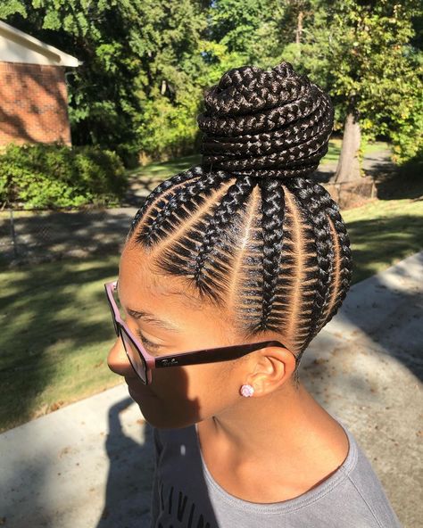 Braids By Chinia LLC on Instagram: “Do y’all like it better UP or DOWN? Comment down below💕 ———————————————————————-#atlbraids #atlbraider #atlbraiders #atlantabraids…” Braiding Styles, Feed In Braids Hairstyles, Twist Braid, African Hair Braiding Styles, Braided Bun Hairstyles, Cute Braided Hairstyles, Braids Hairstyles Pictures, Braided Cornrow Hairstyles, Stitch Braids