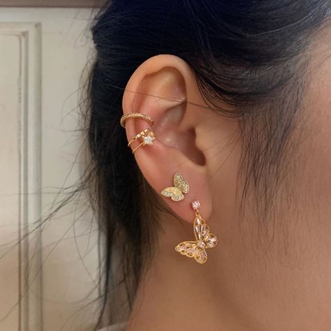 Gold Butterfly Earrings, Cartilage Ear Cuff, Ear Cuff Jewelry, Cuff Jewelry, Alloy Earrings, Punk Jewelry, Crystal Stars, Gold Butterfly, Butterfly Earrings