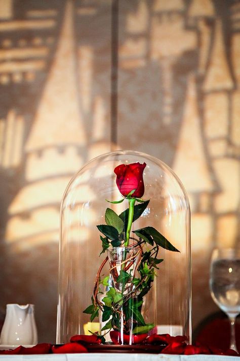 Disney's Beauty and the Beast inspired enchanted rose wedding decor / http://www.himisspuff.com/glass-cloche-bell-jar-wedding-ideas/4/ Romantic Room Decoration, Wedding Jars, Rose In A Glass, Beauty And The Beast Party, Romantic Room, Wallpaper Disney, Rose Centerpieces, Enchanted Rose, Space Wedding