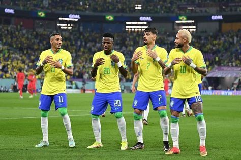 World Cup 2022 Brazil, Alex Sandro, Brazil Team, Brazil Football Team, Neymar Barcelona, Brazil World Cup, West African Countries, Dance Contest, كريستيانو رونالدو