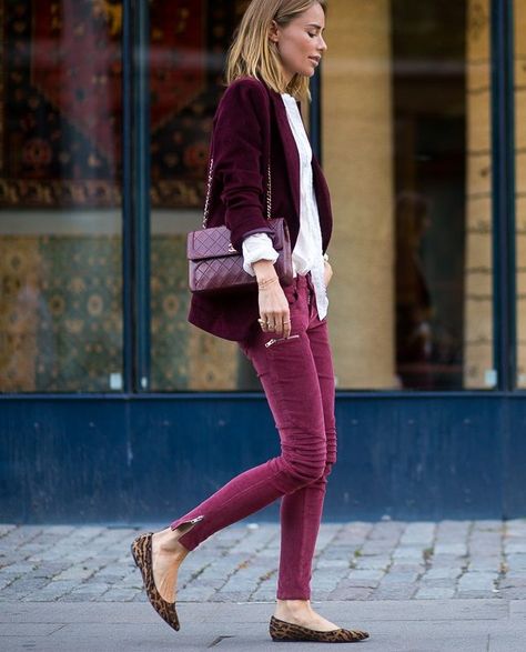 Colour of the Moment: Fall In Love With Merlot Where I Stand, Minimalist Outfits, From Where I Stand, Ootd Dress, I Stand, Anine Bing, Sporty Chic, Australian Fashion, Street Style Outfit