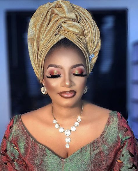 Gele love ❤️❤️ Latest Auto Gele Styles 2023, Sego Gele Styles 2023, Bridal Gele 2023, Gele With Hair Down, Autogele Styles, Gele Styles 2022, Asian Bridal Wear, Gele Styles, African Head Dress