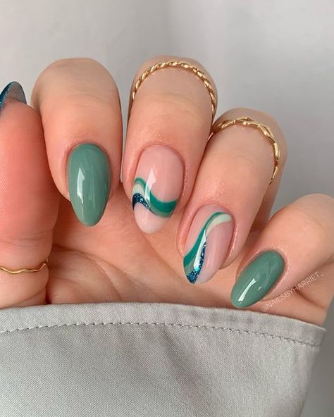 Summer Swirl Nails, Autumn Nail Ideas, Nails Swirl, Summer Nails Summer, Swirl Nail Art, Summer Nails Almond, Pink Summer Nails, Swirl Nails, Glitter French Manicure