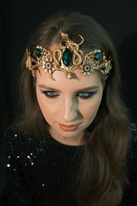 Medusa Headdress, Medusa Crown, Snake Crown, Medusa Headpiece, Medusa Hair, Princess Ideas, Fairy Headpiece, Medusa Gorgon, Festival Headpiece