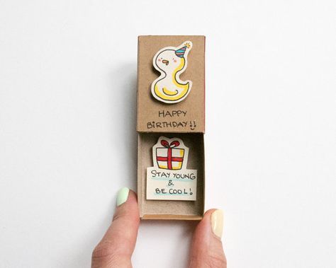 Cute Duckling Birthday Card Matchbox/ Small Tiny Gift box/ "Stay Young & Be Cool" / Happy Birthday/ BD019 Happy Birthday Box Ideas, Decorated Matchboxes, Inexpensive Birthday Gifts, Love Hands, Matchbox Crafts, Handmade Birthday Gifts, Tiny Gifts, Matchbox Art, Bday Cards