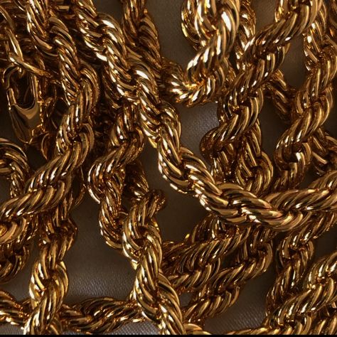 “Simple rope chain” available now ✨ Murmuration Art, Gold Rope Chains, Art Gold, Rope Chain, Gold Chain, Gold Chains, Mood Board, Wallpapers, Chain