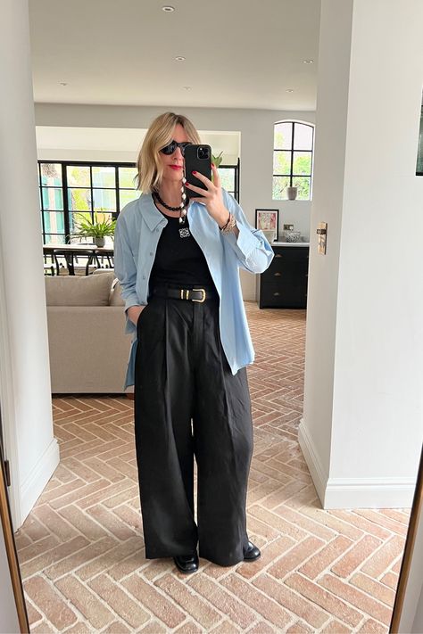 Tailored Trousers Outfit, Loewe Belt, Toteme Jeans, Cos Trousers, Boots Prada, Loafers Outfit, Emma Rose, Trouser Outfit, Satin Trousers