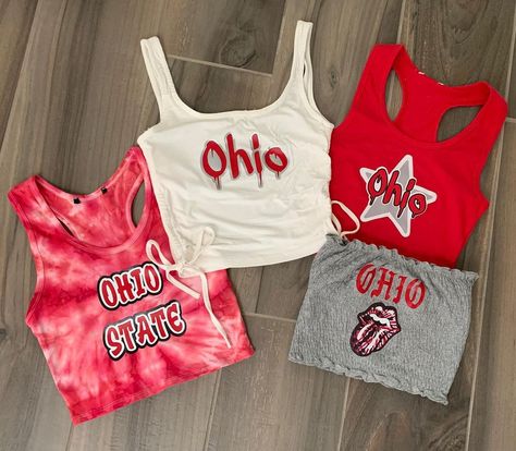 College Tank Tops, Custom College Apparel, Diy College Apparel, College Tailgate Outfit, College Football Outfits, Diy College, College Merch, College Tailgate, Gameday Fashion