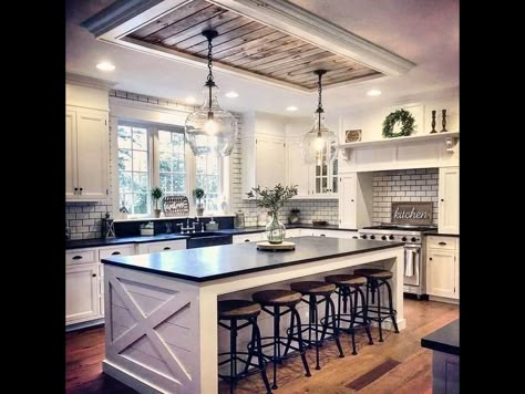 Kitchen Natural Lighting Ideas, Farmhouse Kitchen U Shaped, Farmhouse Lights Over Island, Beautiful Kitchens Farmhouse, Rustic Farmhouse Kitchen Lighting, Bar Island Ideas, Farmstead House, Barndominium Inspiration, Ideal Farmhouse