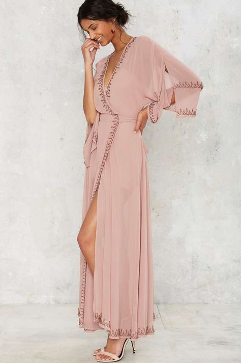 The Jetset Diaries Las Perlas Kimono Dress - Dressed To Frill | Midi + Maxi | All Party Stylish Kimono, Dress Skirts, Sheer Kimono, Stylish Maternity Outfits, Plunge Dress, Misty Rose, Lace Kimono, Mauve Dress, Burgundy Lace