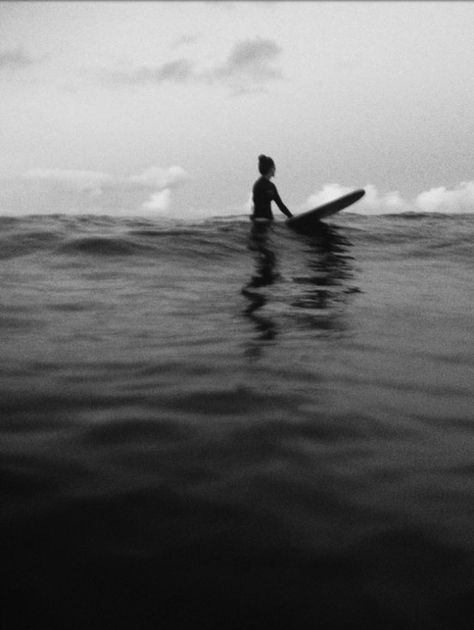 Surfer Sitting On Board, Sitting On Surfboard, Pretty Vacation Spots, Somewhere On A Beach, Health Goth, Hang 10, Surf Vibes, Ocean Surf, Water Drawing