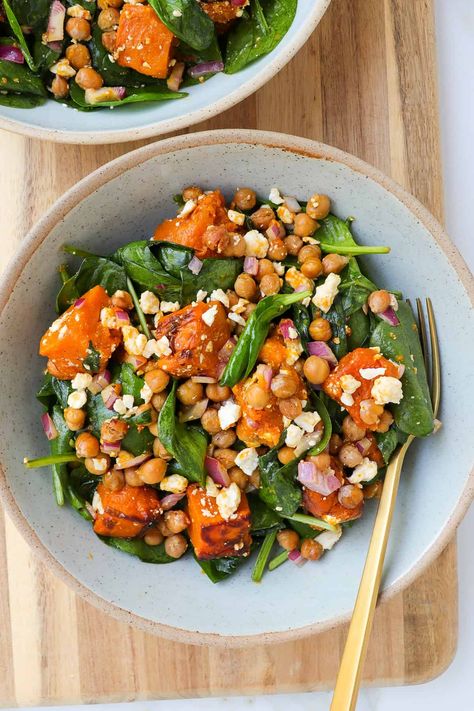 Roasted Chickpea Pumpkin Salad – Goodness Avenue Chickpea Pumpkin Recipes, Summer Pumpkin Recipes, Roast Chickpea Salad, Pumpkin Salad Recipes, Chickpea Meals, Lunchbox Prep, Salad Autumn, Roasted Pumpkin Salad, Roasted Pumpkin Recipes