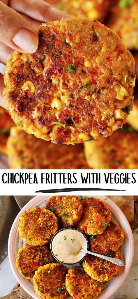 Chickpea Fritters, High Protein Vegetarian Recipes, Plant Based Diet Recipes, Chickpea Recipes, Tasty Vegetarian Recipes, Diet Vegetarian, Vegan Dinner Recipes, Veggie Dishes, Vegan Recipes Healthy