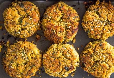 Kale Falafel, Baked Kale, Baked Falafel, Falafel Recipe, Weekend Cooking, Drying Dill, Food Home, Cooking Food, Home Entertainment