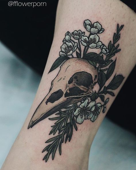 Skull floral tattoo {witchy} Animal Skull Tattoos For Women, Spooky Nature Tattoo, Nutshell Tattoo, Animal Skull Tattoo Flowers, Crow Skull Tattoo, Raven Skull Tattoo, Bird Skull Tattoo, Flash Drawing, Witch Tattoo