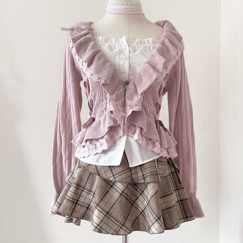 Cute Outfit Inspo Summer, Morikei Outfits, Shoujo Aesthetic, Himekaji Outfits, Shoujo Girl, Button Front Sweater, Muted Purple, Kei Fashion, Soft Purple