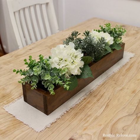 DIY Tiered Flowerbox Centerpiece Rustic Wooden Box Centerpiece, Box Planters, Wooden Box Centerpiece, Planters Ideas, Box Centerpiece, Farmhouse Table Centerpieces, Rustic Wooden Box, Diy Rustic Home, Wooden Planter