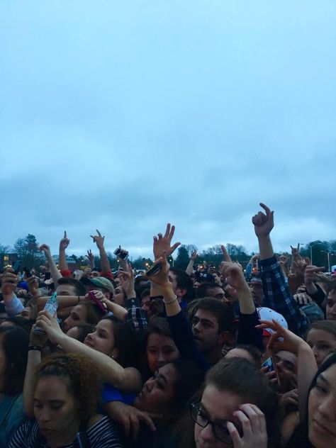 The 2017 Maine Day Crowd for the Hoodie Allen show at the University of Maine Orono. Umaine Orono, Maine Aesthetic, University Of Maine, Hoodie Allen, Maine, Vision Board, University, Concert, Collage