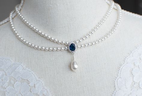 Pearl Necklace With Blue Stone, Cheap Blue Pearl Jewelry, Luxury Blue Pearl Necklace, Elegant Style, Sapphire Wedding Necklace, Pearl And Sapphire Necklace, Vintage Royal Jewelry, Sapphire Necklace Wedding, Sapphire And Pearl Necklace, Blue Pearl Necklace