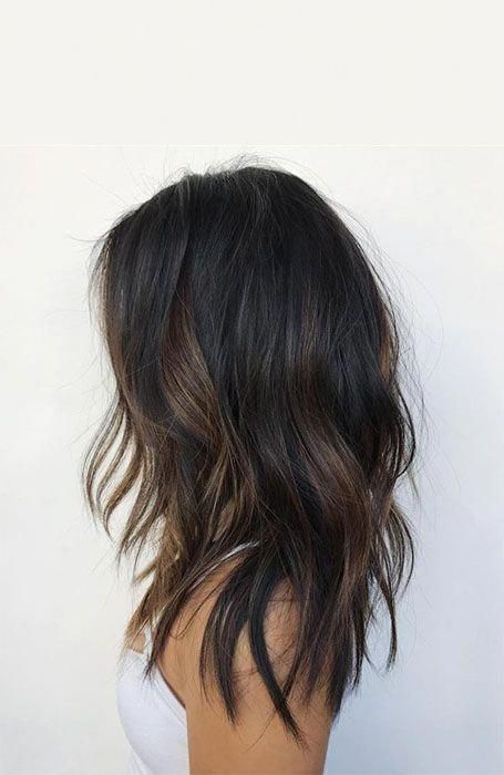 25 Sexy Black Hair With Highlights You Need To Try - The Trend Spotter #shorthairbalayage Brunette Hair Color With Highlights, Partial Balayage, Black Hair Balayage, Hair With Highlights, Balayage Hair Dark, Black Hair With Highlights, Brown Hair Balayage, Short Hair Balayage, Hair Color Highlights