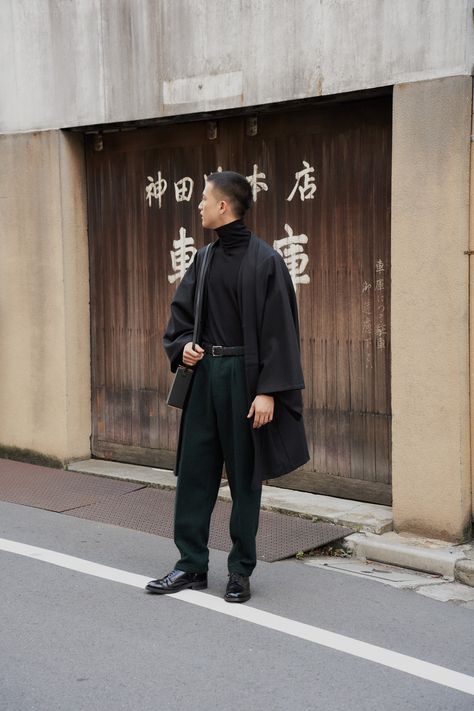 Modern Kimono, Male Kimono, Casual Kimono, Tall Fashion, Creation Couture, Japanese Street Fashion, Japanese Outfits, Mode Inspo, Fashion Tips For Women