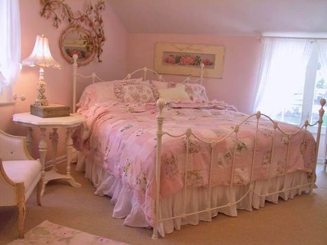 Kawaii Bedroom, Cute Rooms, Pastel Room, Shabby Chic Bedrooms, Cute Room Ideas, Pretty Room, Dreamy Room, Vintage Room, Kawaii Room